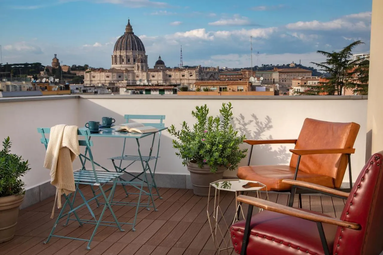 Bloom Hotel Roma Italia