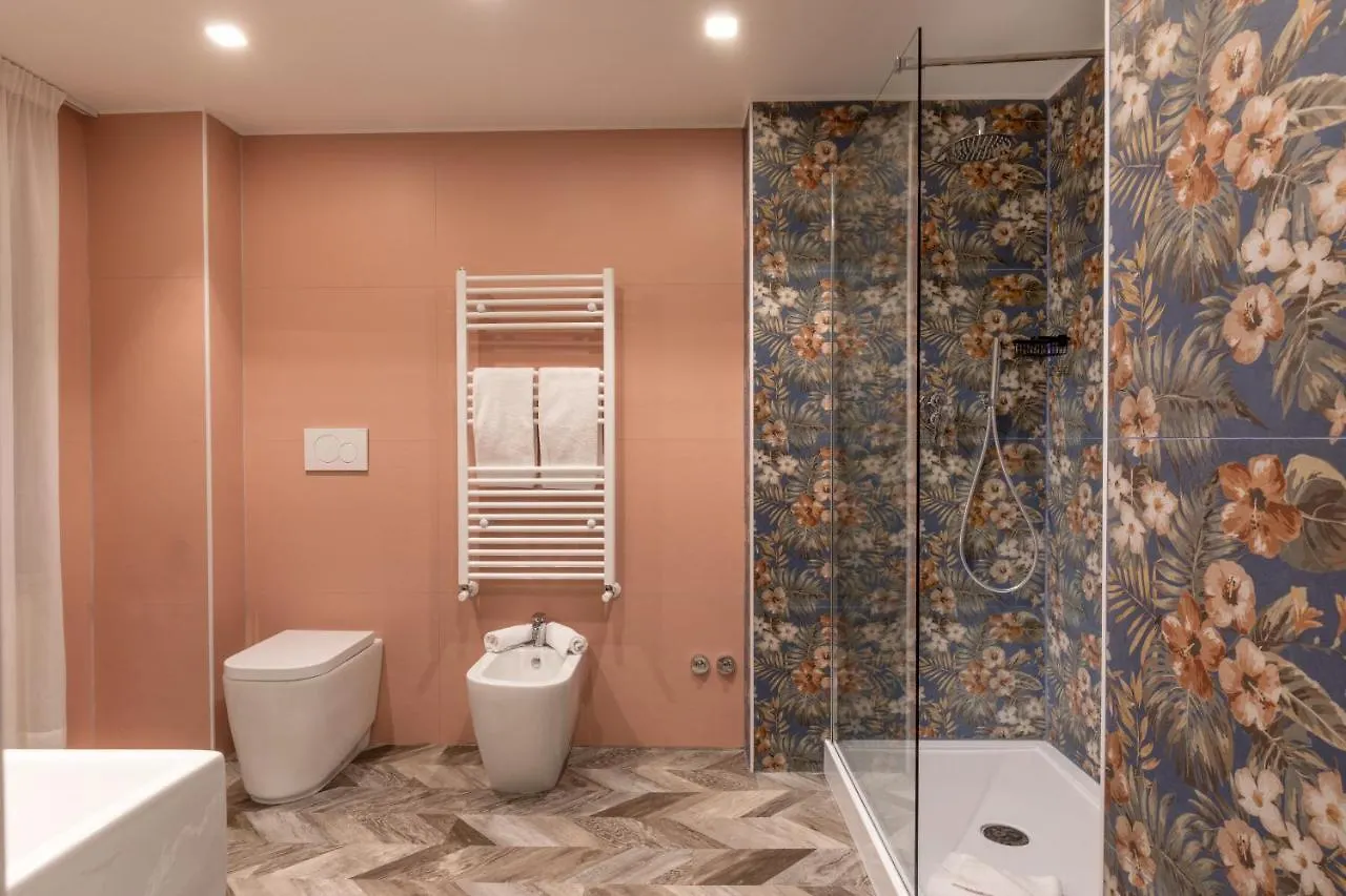 Bloom Hotel Rome